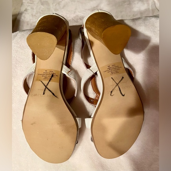 WHITE STRAPPY LEATHER SANDALS  HEELS — NEW — SIZE 8 - Picture 11 of 17